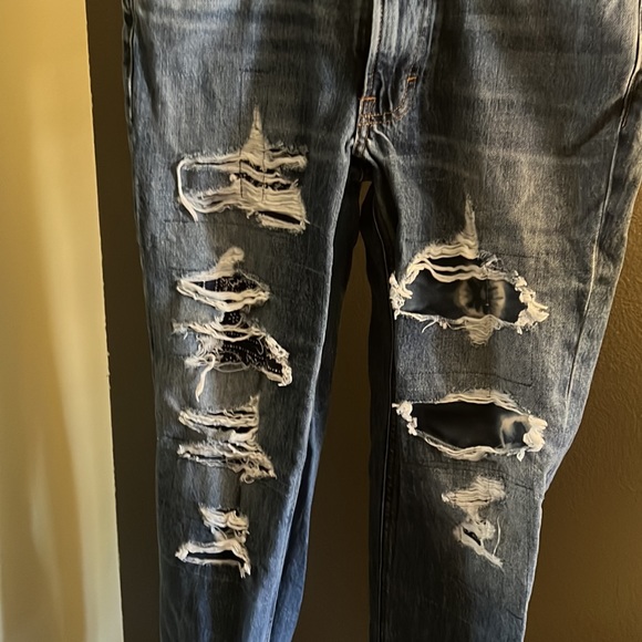 Lucky Brand, distressed jeans, size 2 - Picture 3 of 9